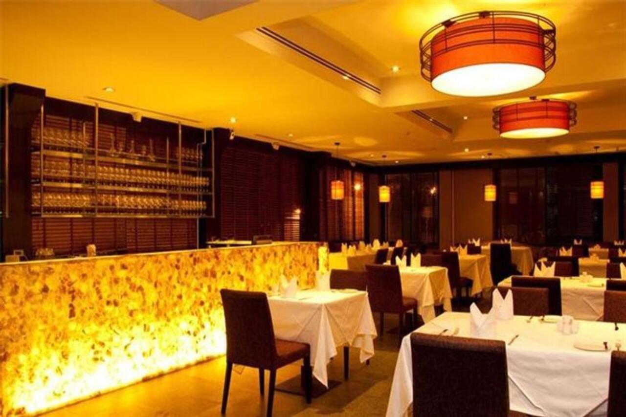 Pietra Bangkok Hotel Luaran gambar