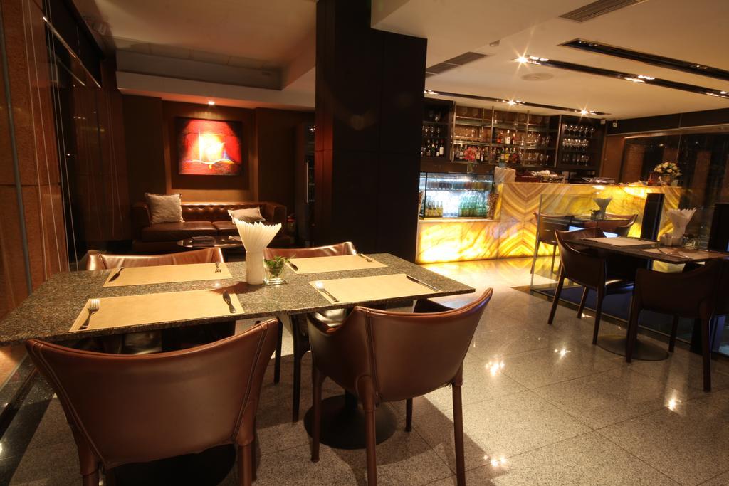 Pietra Bangkok Hotel Luaran gambar