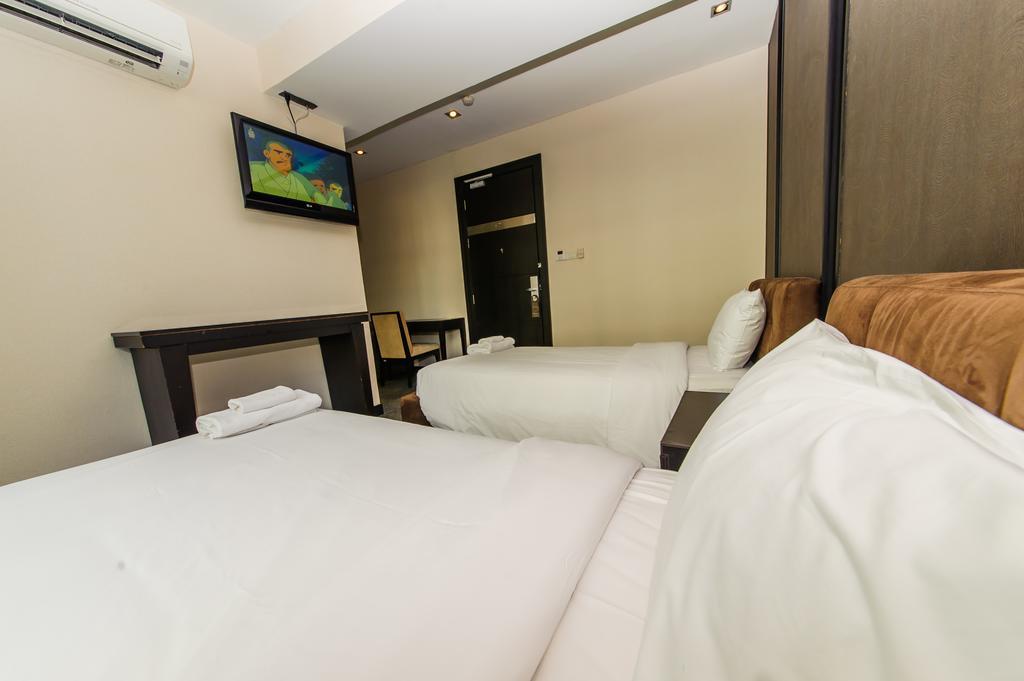 Pietra Bangkok Hotel Luaran gambar