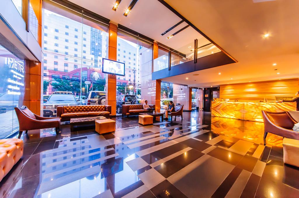 Pietra Bangkok Hotel Luaran gambar