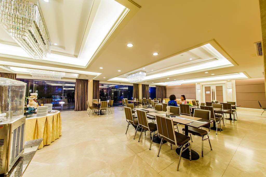 Pietra Bangkok Hotel Luaran gambar