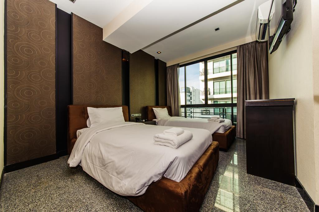 Pietra Bangkok Hotel Luaran gambar