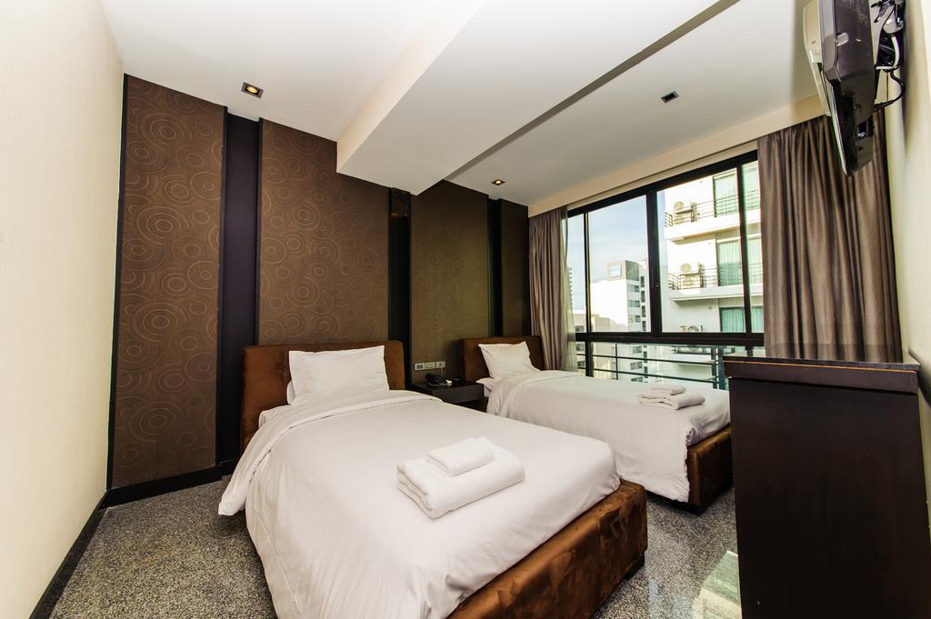 Pietra Bangkok Hotel Luaran gambar