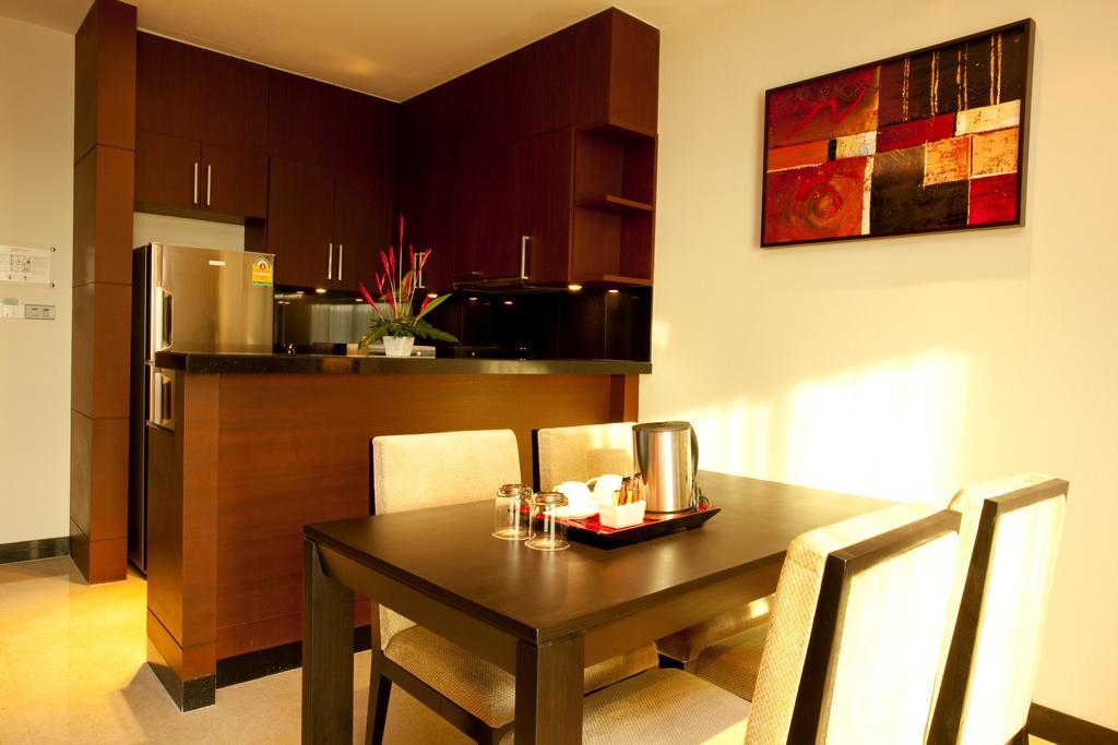 Pietra Bangkok Hotel Luaran gambar